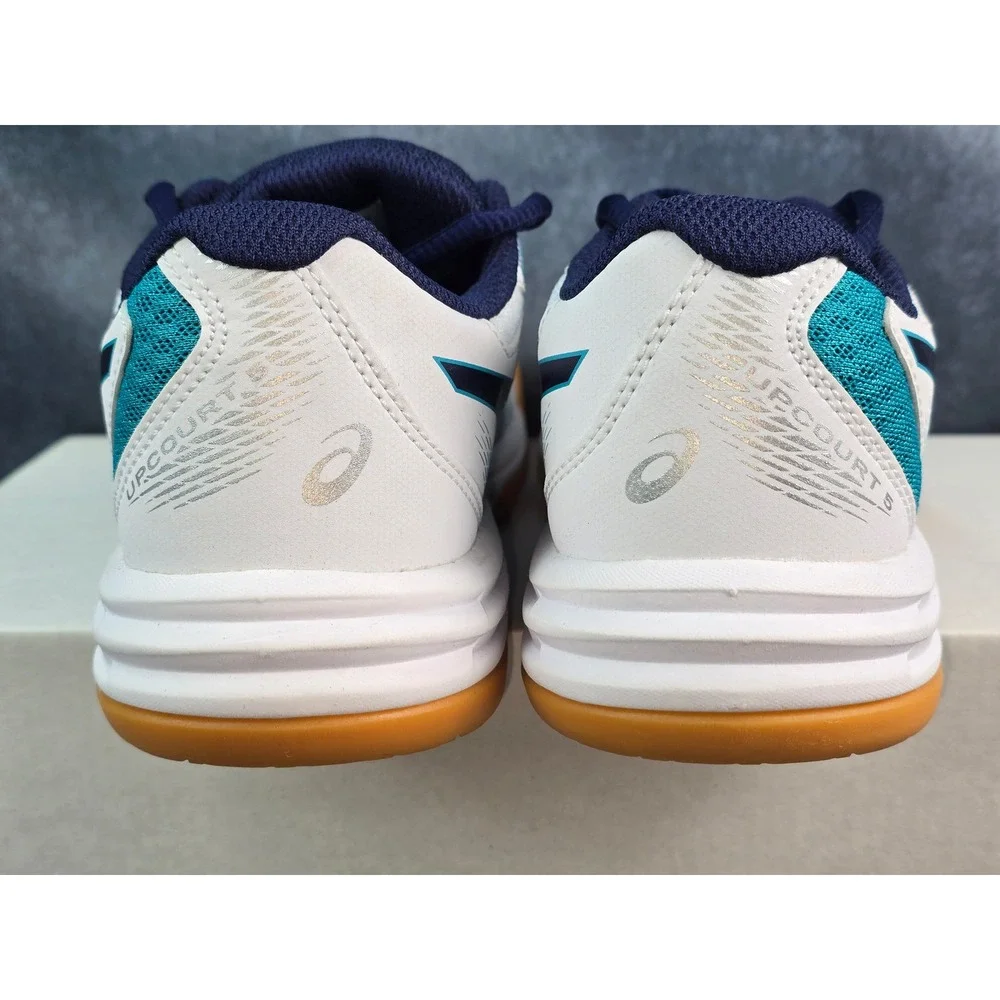 NWOT Asics Upcourt 5 Volleyball Shoes White Deep Ocean Indoor Court Kids Size 1